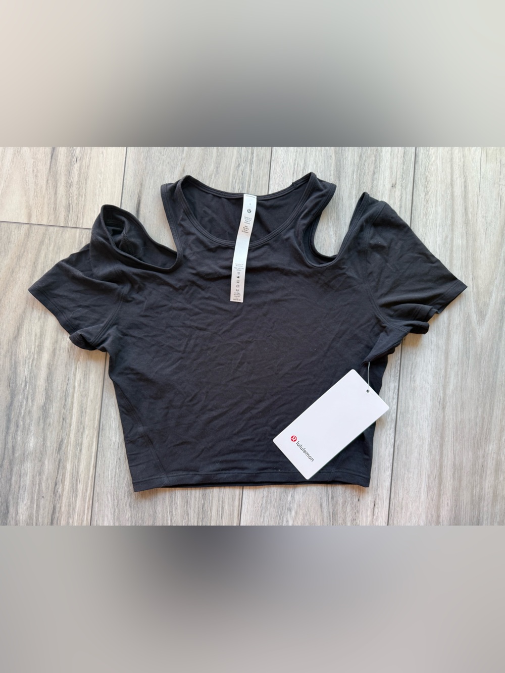 lululemon shoulder cut-out yoga t-shirt